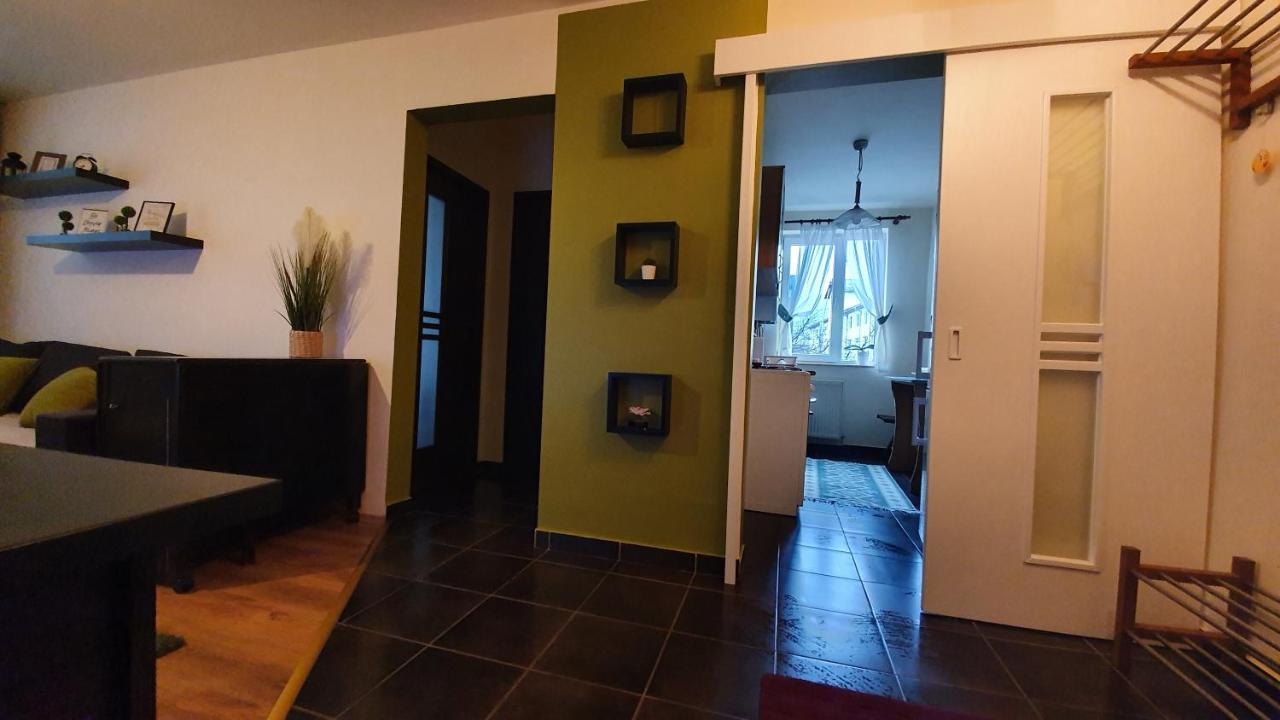 Apartament Cosbuc Бая Маре Екстериор снимка